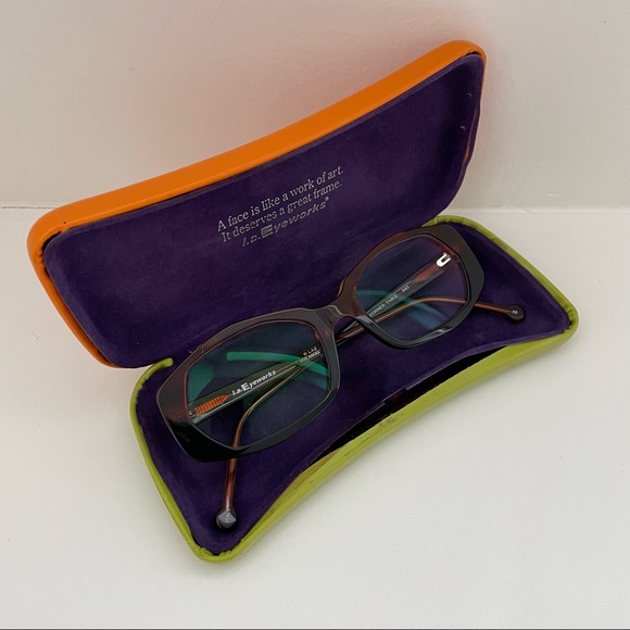 l.a.Eyeworks “Corner Table” Optical Frame - Picture 7 of 8